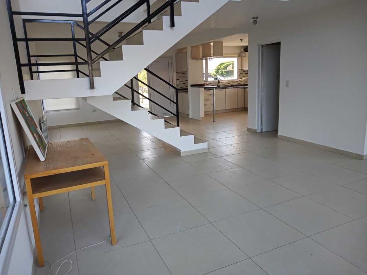  Alquiler Casa Barrio Privado La Zagala