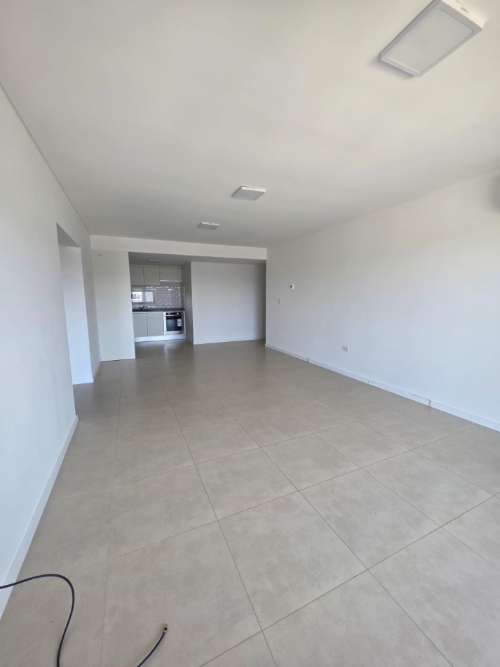 Alquiler Departamento 2 Dorm. con Cochera - Edificio Gatica 498