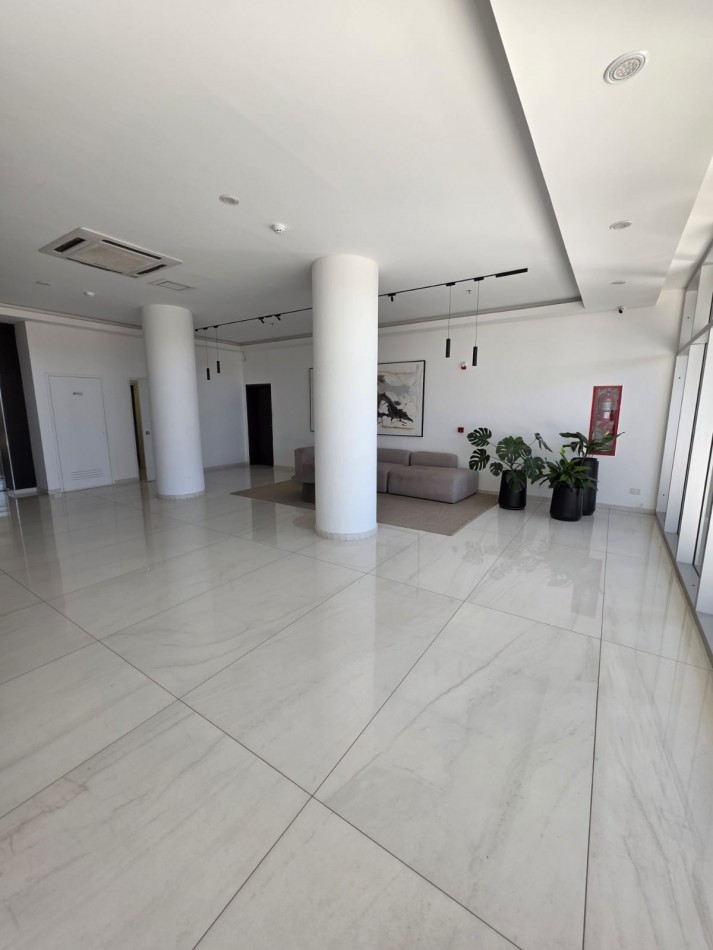 Alquiler Departamento 2 Dorm. con Cochera - Edificio Gatica 498