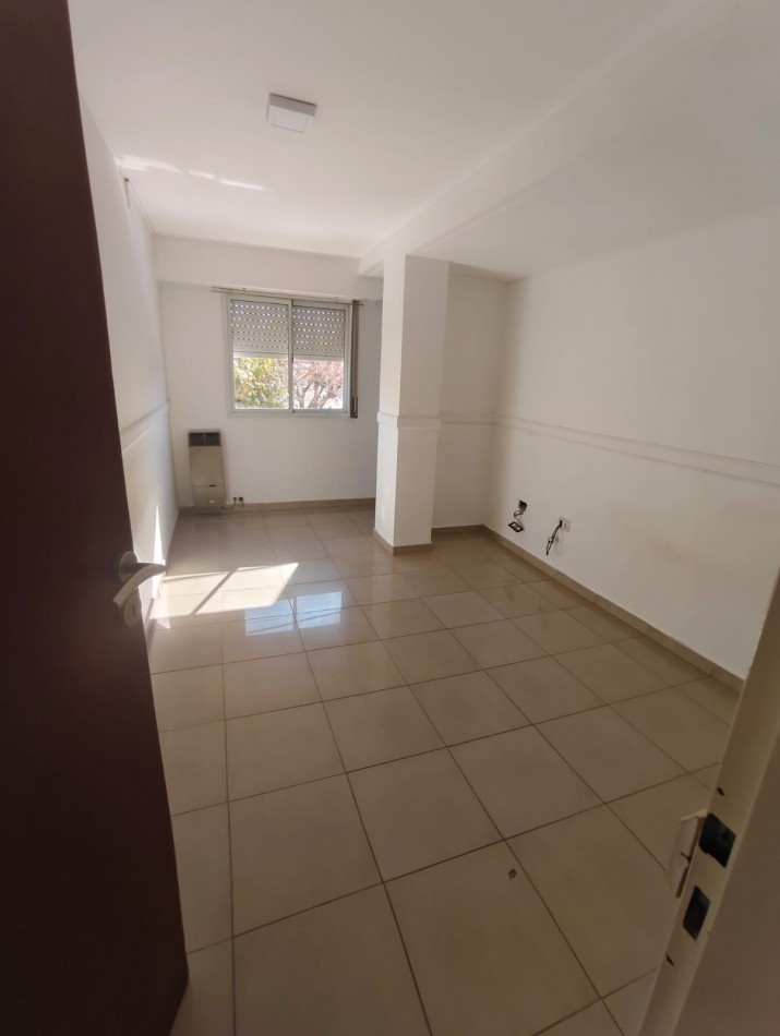Alquiler Amplio Departamento 2 Dorm. - Edelman a metros de Av Olascoaga