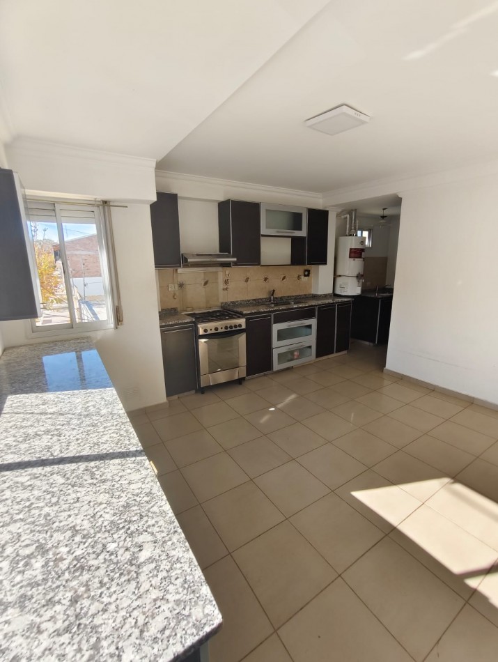 Alquiler Amplio Departamento 2 Dorm. - Edelman a metros de Av Olascoaga