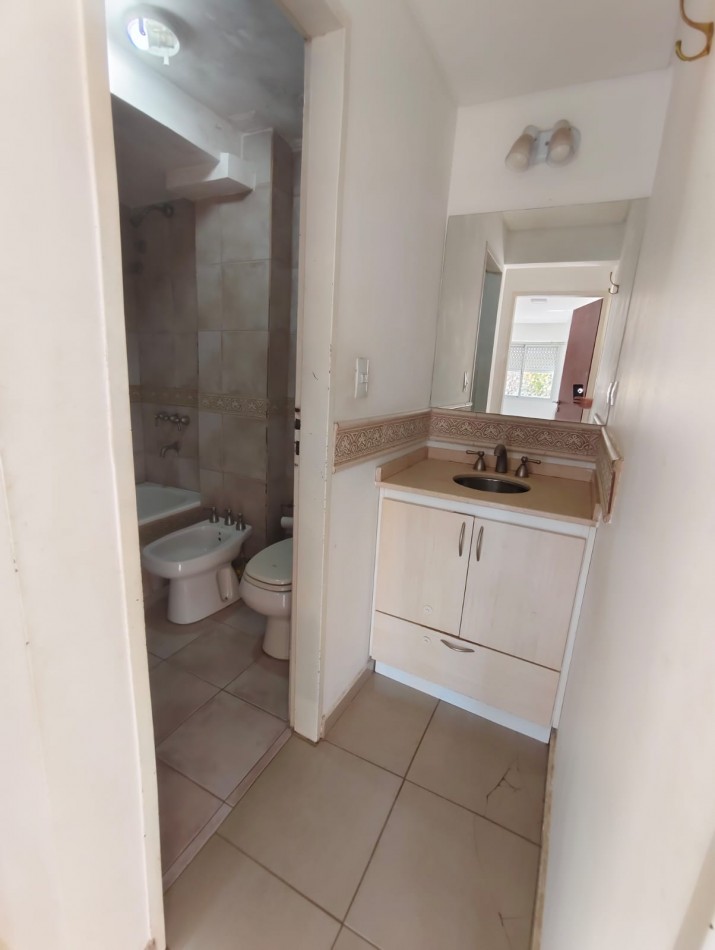 Alquiler Amplio Departamento 2 Dorm. - Edelman a metros de Av Olascoaga