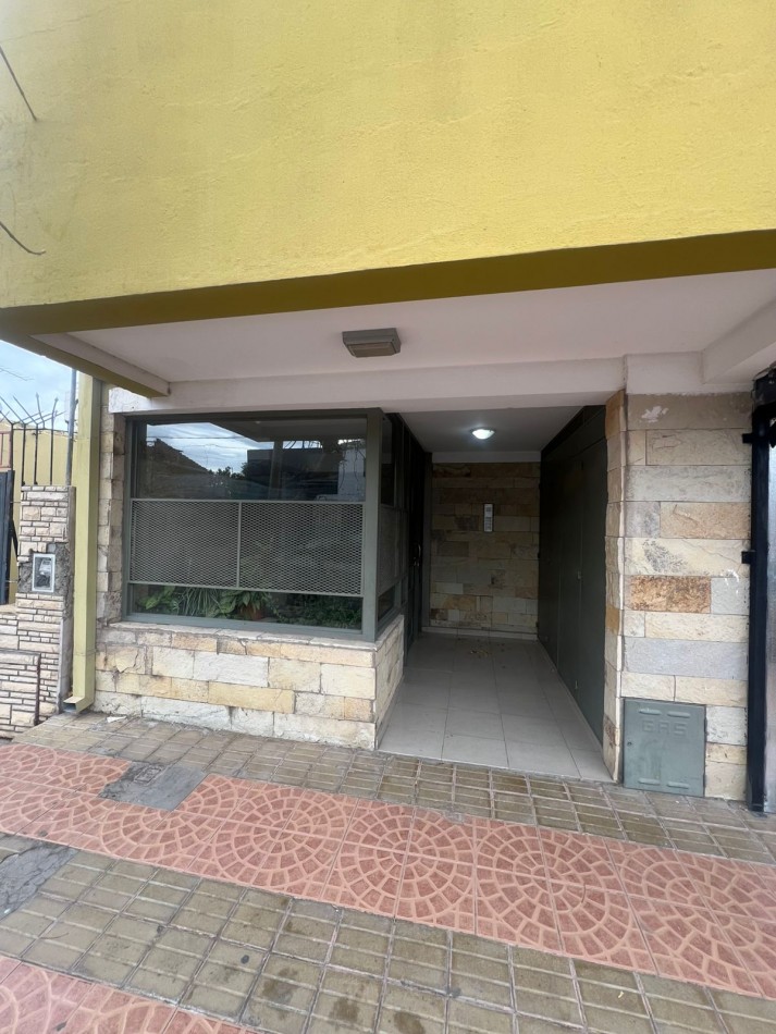 Alquiler Amplio Departamento 2 Dorm. - Edelman a metros de Av Olascoaga