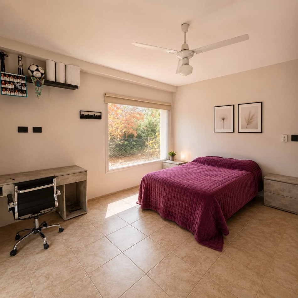 Alquiler Casa La Zagala - Neuquen | 6 Amb. en Planta Baja con Jardin