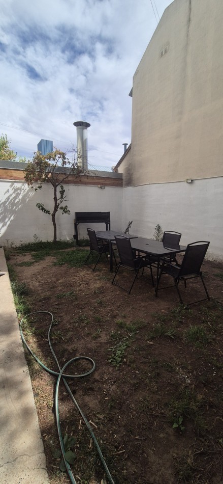 Duplex cuatro dormitorios c/garage en complejo cerrado, Barrio Cumelen