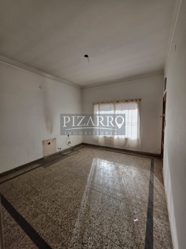 Venta Lote 400 m² con 2 Casas | Ideal Inversion o Desarrolladores | Montevideo 253