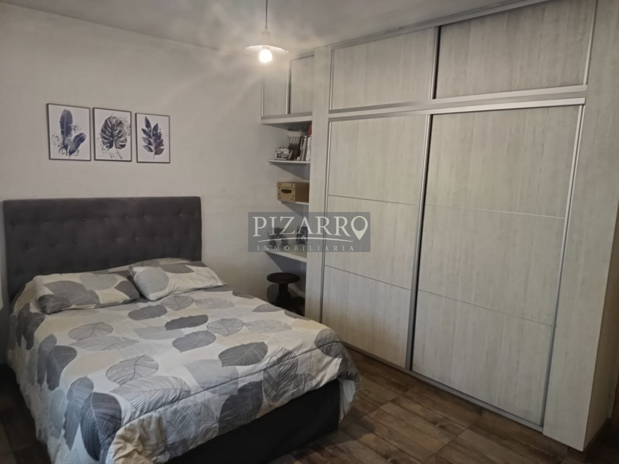 Hermosa Casa de 2 Dorm. en Barrio La Peregrina