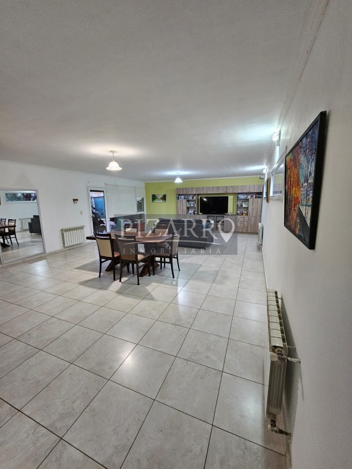 Casa en Barrio Privado La Zagala