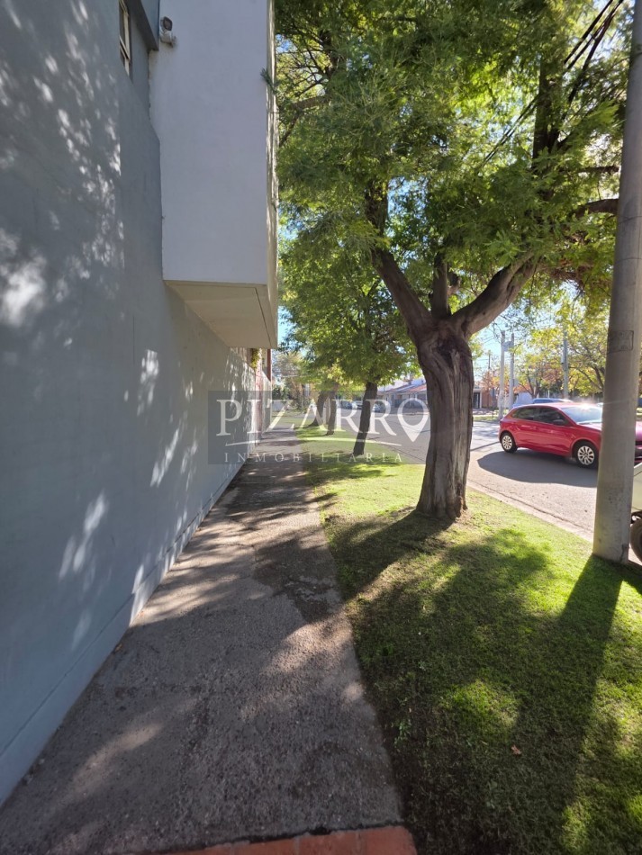Alquiler Duplex 3 dorm en Complejo Cerrado.