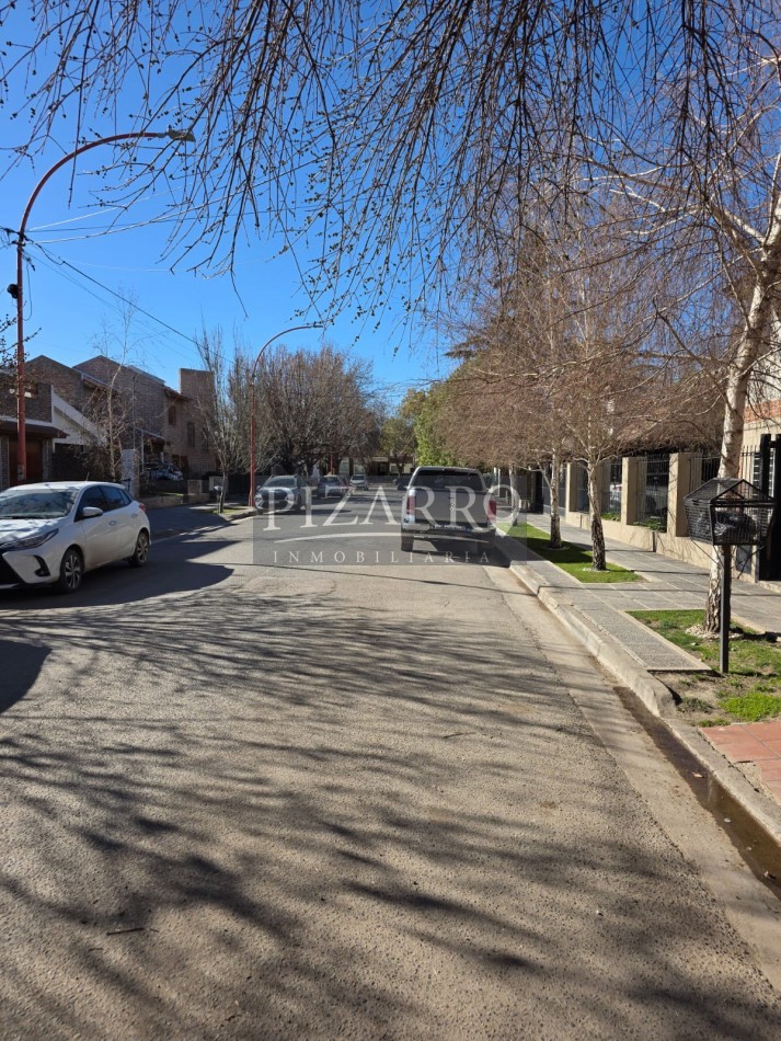 Venta Casa 4 Dormitorios - Cipolletti (B° Belgrano/Prieto) APTA CREDITO HIPOTECARIO