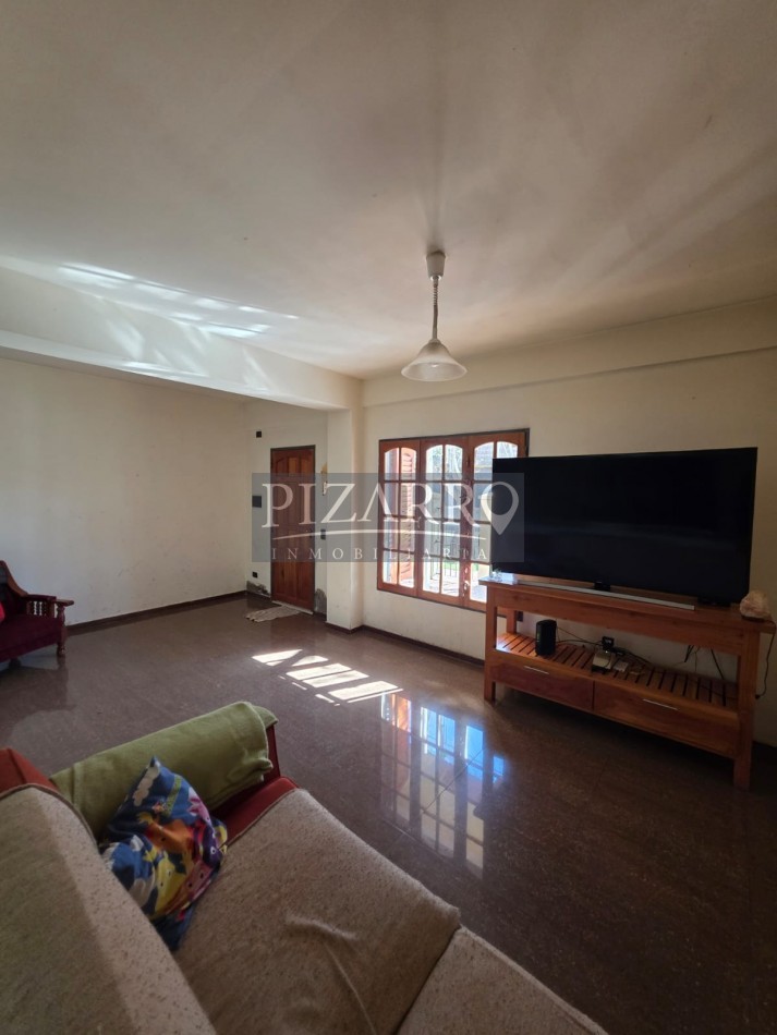 Venta Casa 4 Dormitorios - Cipolletti (B° Belgrano/Prieto) APTA CREDITO HIPOTECARIO