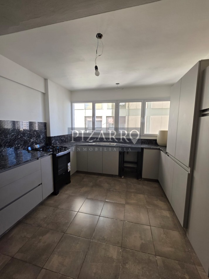 Departamento de 2 Dorm. - Av Argentina 175 - Galeria Jardin