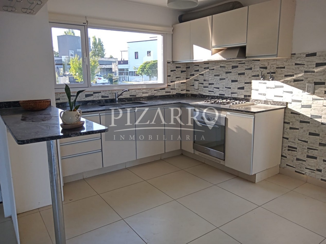  Alquiler Casa Barrio Privado La Zagala