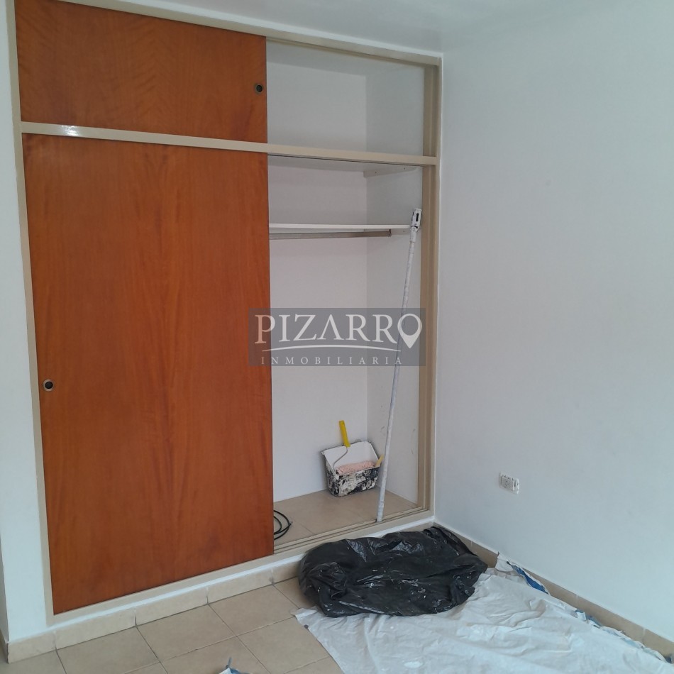 Duplex 2 Dorm. - Patio y Cochera | Catriel Al 200
