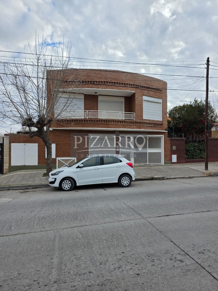 Alquiler Duplex 3 Dorm. - Patio y Cochera | Catriel Al 200