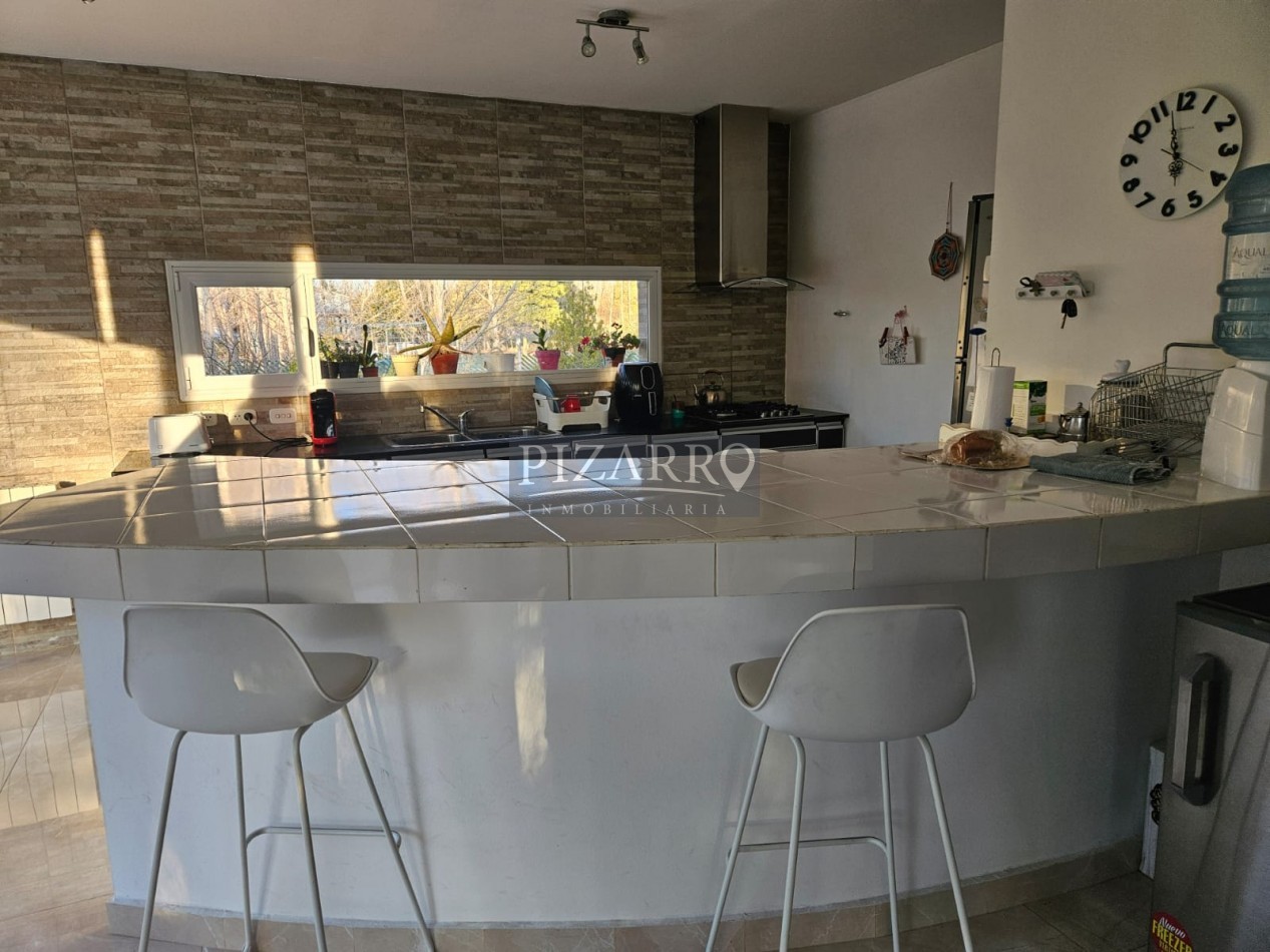 Venta Casa 3 dorm. Barrio Privado La Zagala