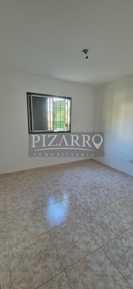 Departamento Dos Dorm. con Cochera. Barrio Confluencia.