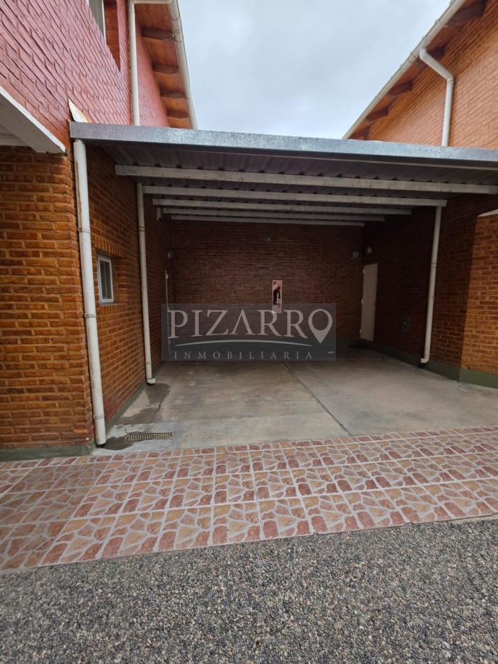 Alquiler Duplex 3 Dorm. - Patio y Cochera | Catriel Al 200