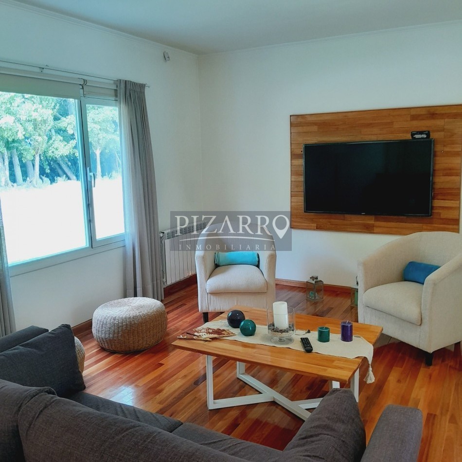 Venta Casa en Barrio Cerrado Finca Laguna Blanca