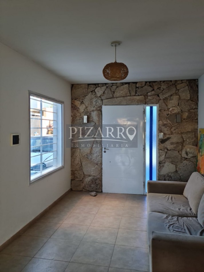 Venta Duplex 3 Dorm. B° Altos de Limay