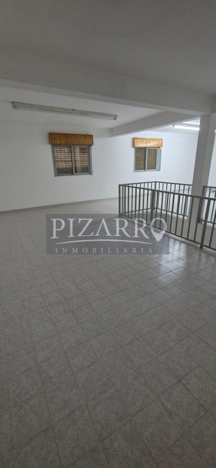 Venta Local Comercial con deposito y casa