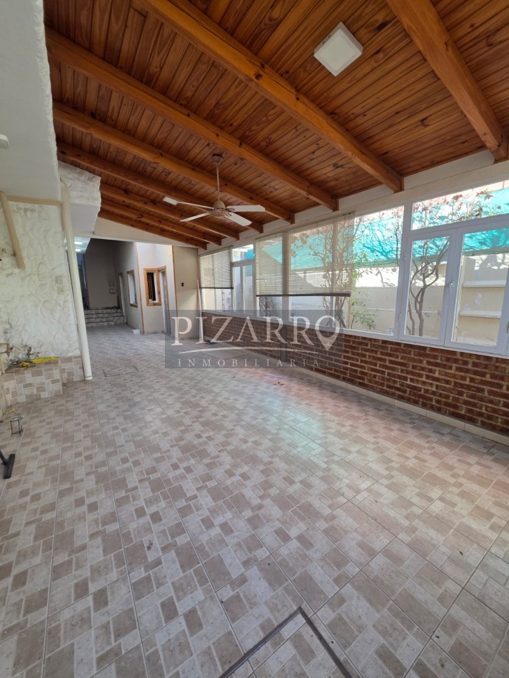 Venta Lote 400 m² con 2 Casas | Ideal Inversion o Desarrolladores | Montevideo 253