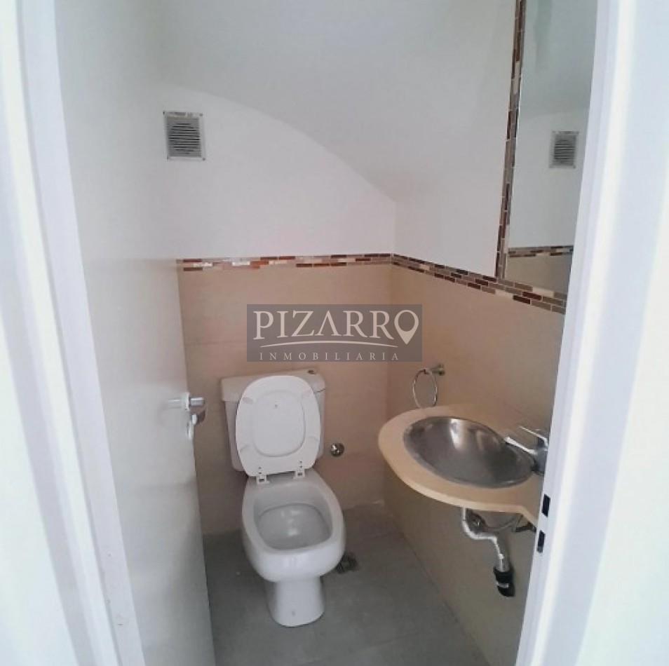 Alquiler Duplex Dos Dorm. Barrio Canal V