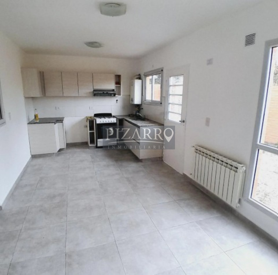 Alquiler Duplex Dos Dorm. Barrio Canal V