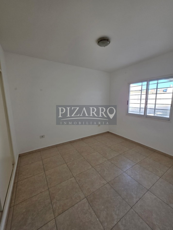 Departamento de un dormitorio - calle Roca 1856.