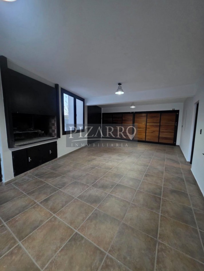 Venta Casa 4 dorm. Comahue Golf Club Neuquen - APTA CREDITO