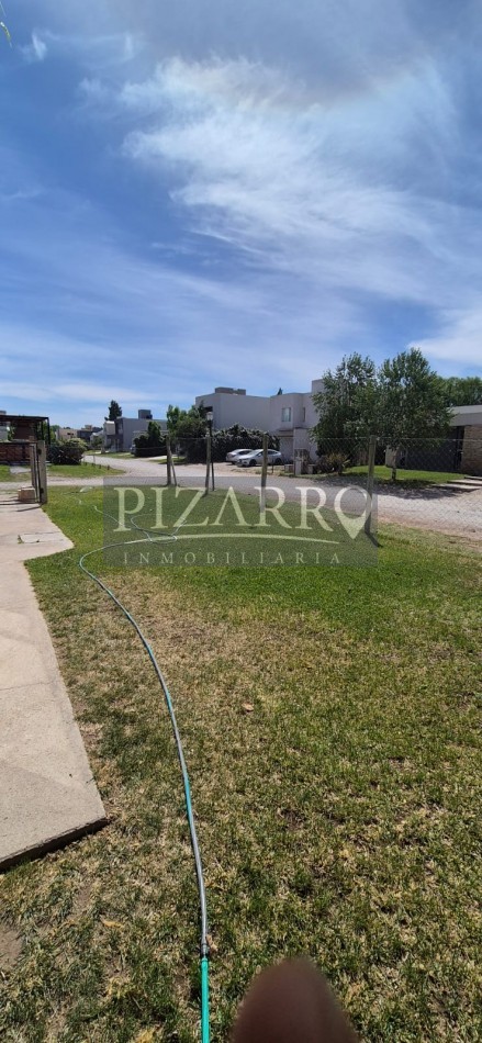 Venta Duplex Barrio Cerrado La Peregrina