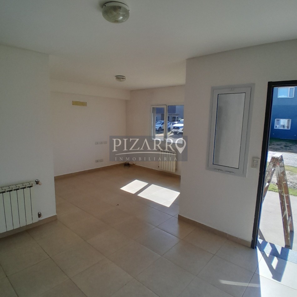 Alquiler duplex 2 Dorm. - B° La Peregrina