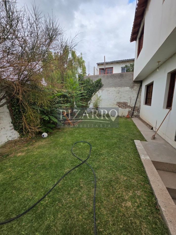 Venta Casa 3 Dormitorios con Jardin y Quincho | Rio Diamante 800 