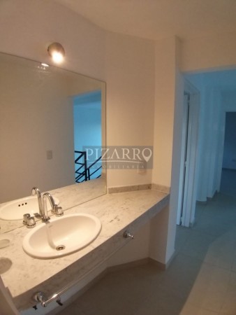  Alquiler Casa Barrio Privado La Zagala