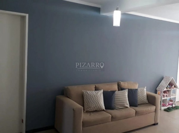 Casa tres dormitorios Barrio Cerrado La Peregrina