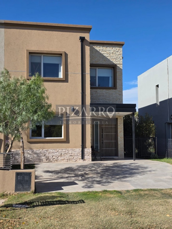 Duplex tres Dormitorios Barrio Naturaleza La Peregrina