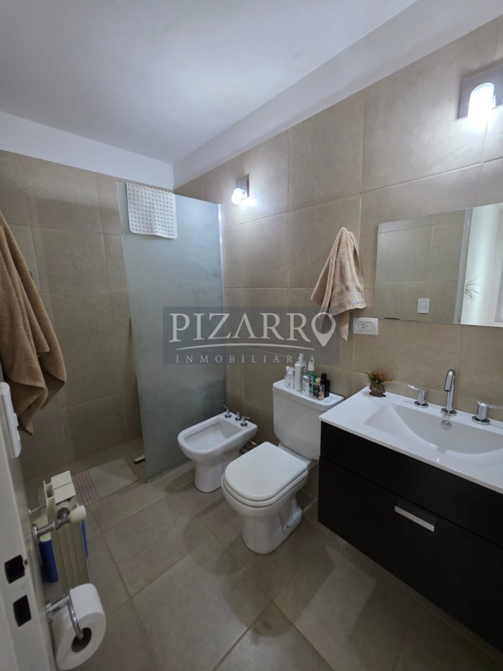 Duplex tres Dormitorios Barrio Naturaleza La Peregrina