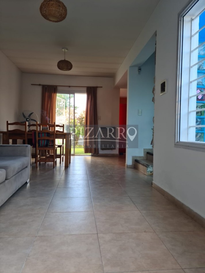 Venta Duplex 3 Dorm. B° Altos de Limay