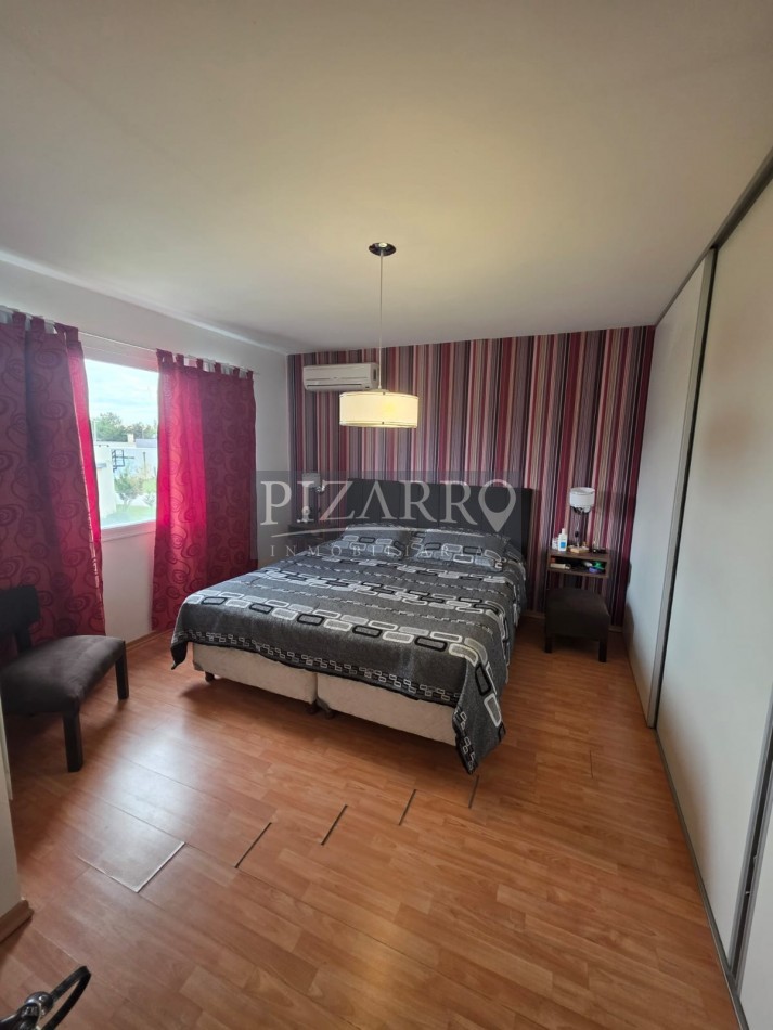 Duplex 4 Dormitorios - Barrio La Peregrina