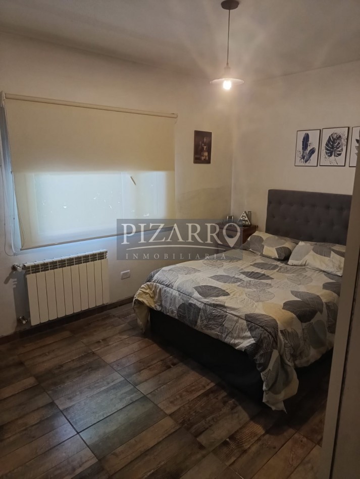Hermosa Casa de 2 Dorm. en Barrio La Peregrina
