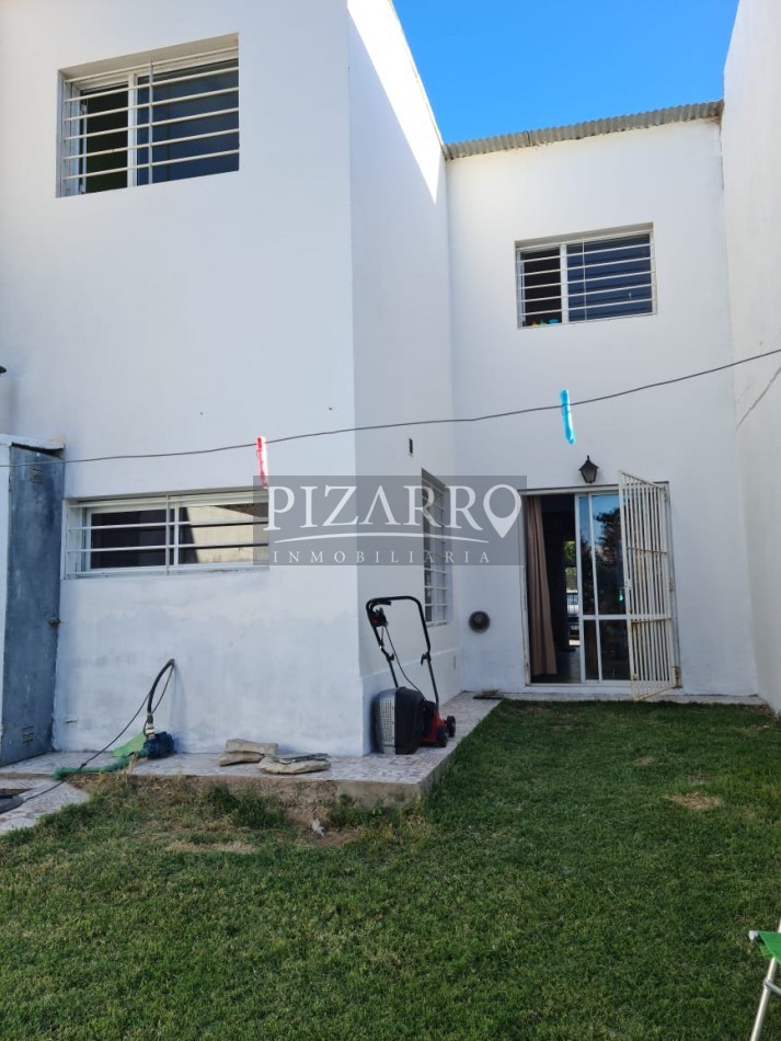 Venta Duplex 3 Dorm. B° Altos de Limay