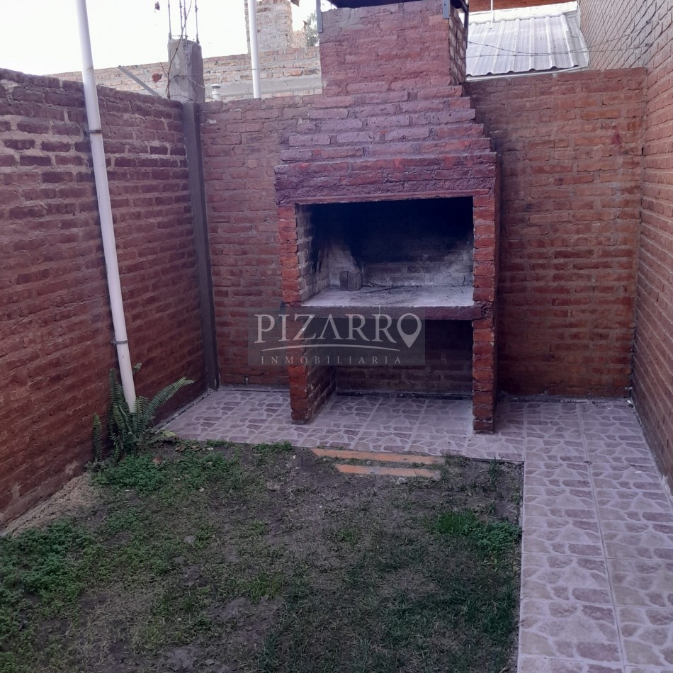 Alquiler Duplex 3 Dorm. - Patio y Cochera | Catriel Al 200
