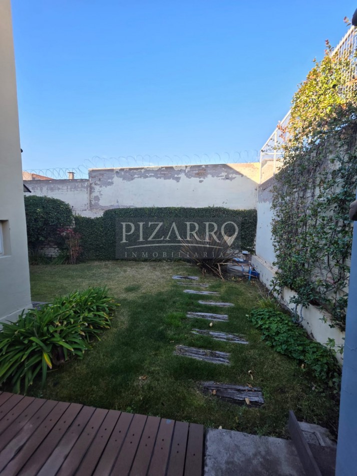 Duplex 3 dorm - Garage - Patio con parrilla - Excelente ubicacion.