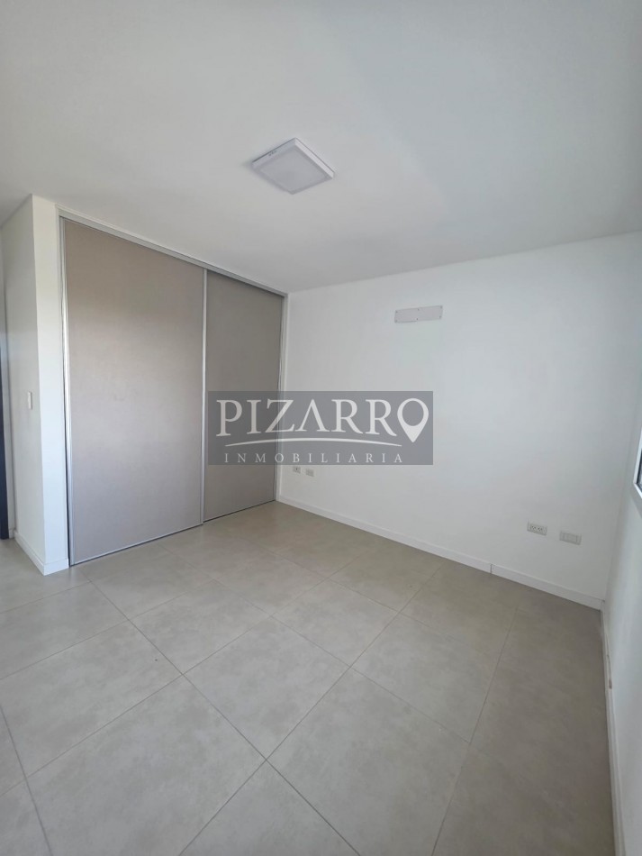 Venta Departamento 2 Dorm. con Cochera - Edificio Gatica 498 