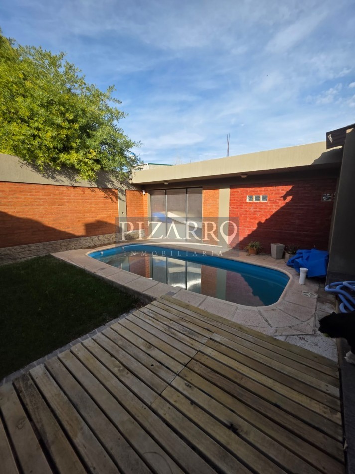 Alquiler Casa en Esquina 3 Dorm. - Ignacio Rivas y Forquera, Neuquen