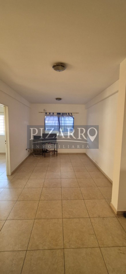 Departamento de un dormitorio - calle Roca 1856.