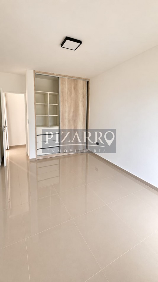 Alquiler Casa 3 Dorm. - Parques de Talero