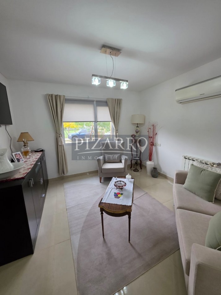 Duplex tres Dormitorios Barrio Naturaleza La Peregrina