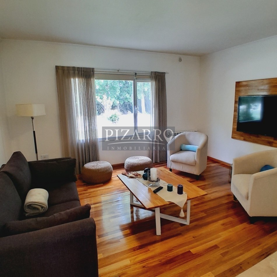 Venta Casa en Barrio Cerrado Finca Laguna Blanca