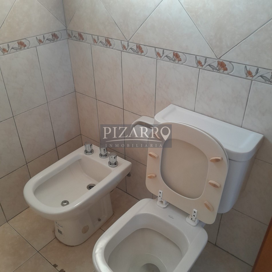 Alquiler Duplex 3 Dorm. - Patio y Cochera | Catriel Al 200